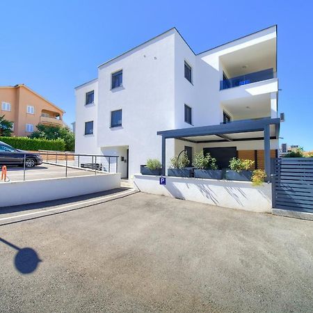 Apartments Nadica Deluxe Malinska Εξωτερικό φωτογραφία