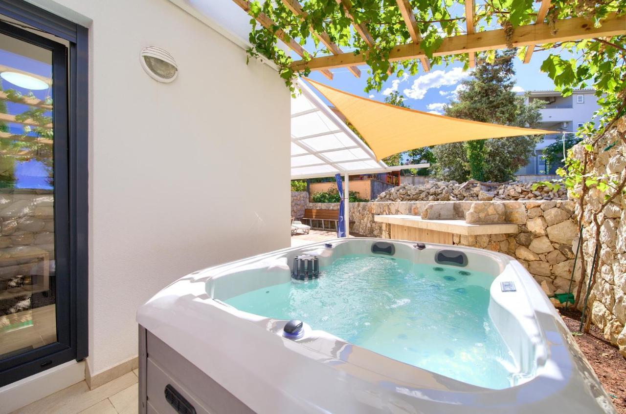 Apartments Nadica Deluxe Malinska Εξωτερικό φωτογραφία