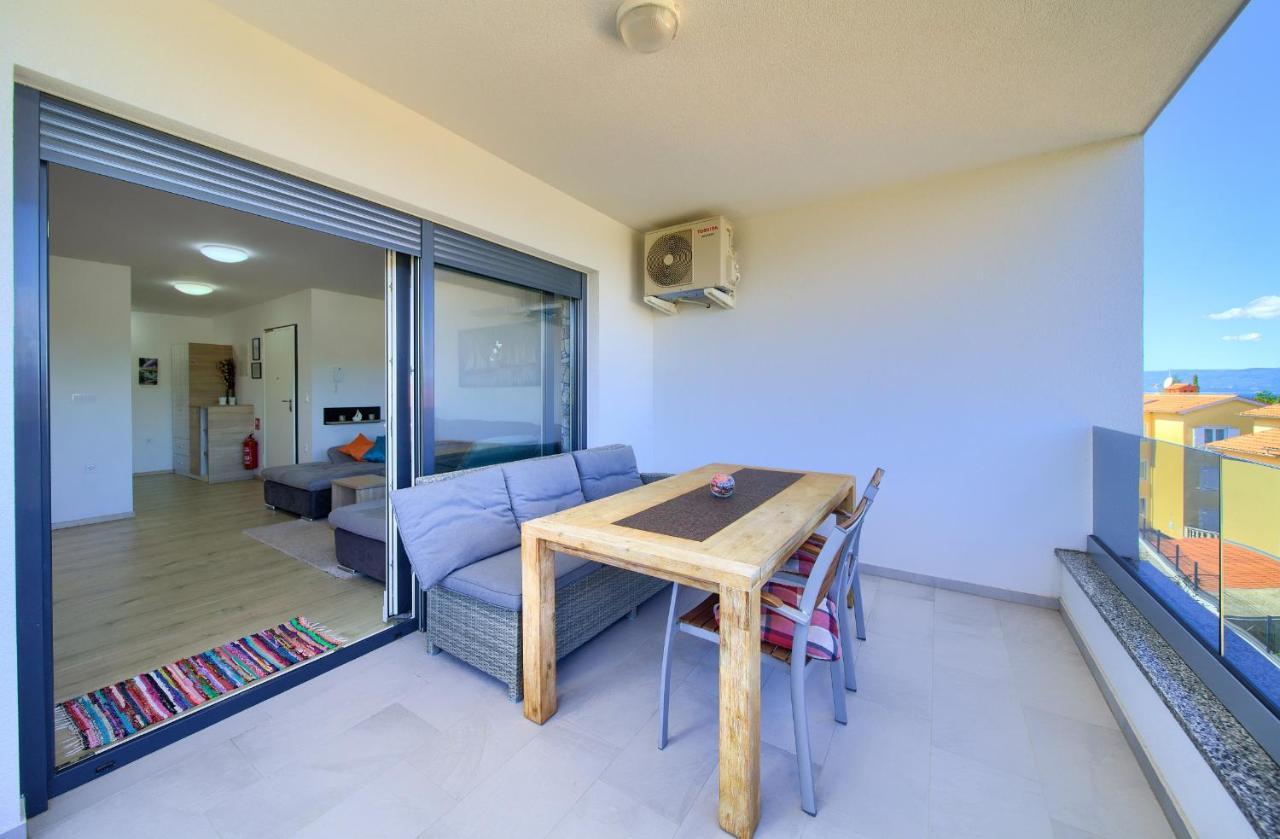 Apartments Nadica Deluxe Malinska Εξωτερικό φωτογραφία