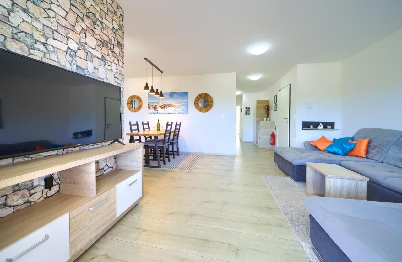 Apartments Nadica Deluxe Malinska Εξωτερικό φωτογραφία