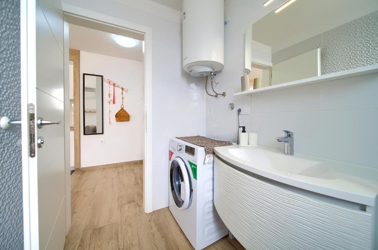 Apartments Nadica Deluxe Malinska Εξωτερικό φωτογραφία